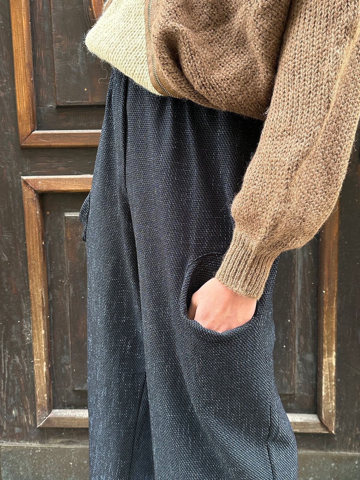 Toto Praha Vintage clothing shop Antique shop 古着屋 プラハ Showroom appointment Prague ユーロ古着 ヨーロッパ古着 古着卸 ヴィンテージ 