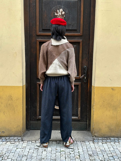 Toto Praha Vintage clothing shop Antique shop 古着屋 プラハ Showroom appointment Prague ユーロ古着 ヨーロッパ古着 古着卸 ヴィンテージ 