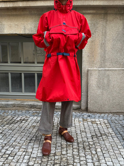 1990s Patagonia Sailing Jacket Smock Red 90年代 パタゴニア セーリング ナイロン 赤 レア Toto Praha Vintage clothing shop Antique shop 古着屋 プラハ Showroom appointment Prague ユーロ古着 ヨーロッパ古着 古着卸 ヴィンテージ