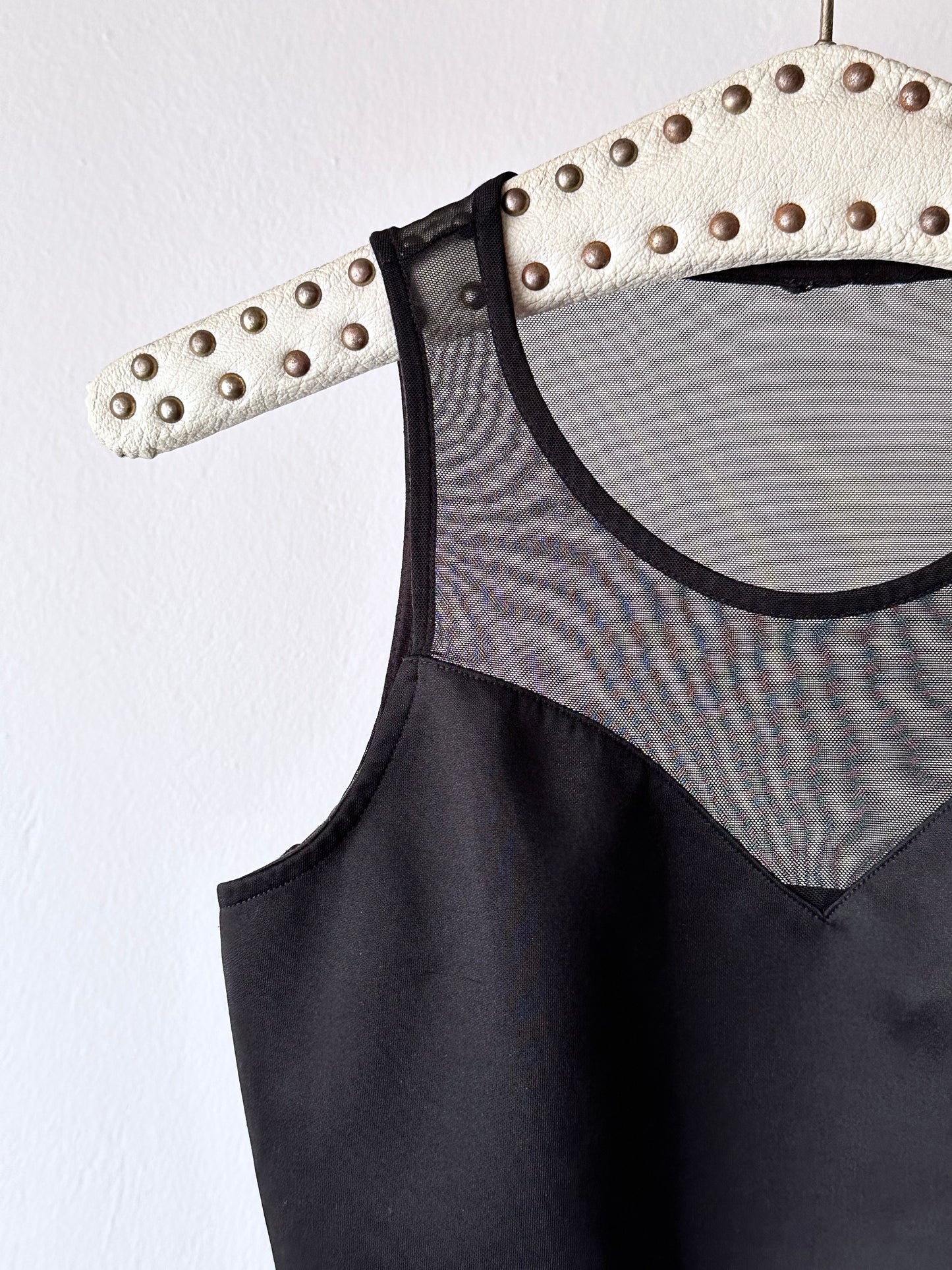 black mesh tank