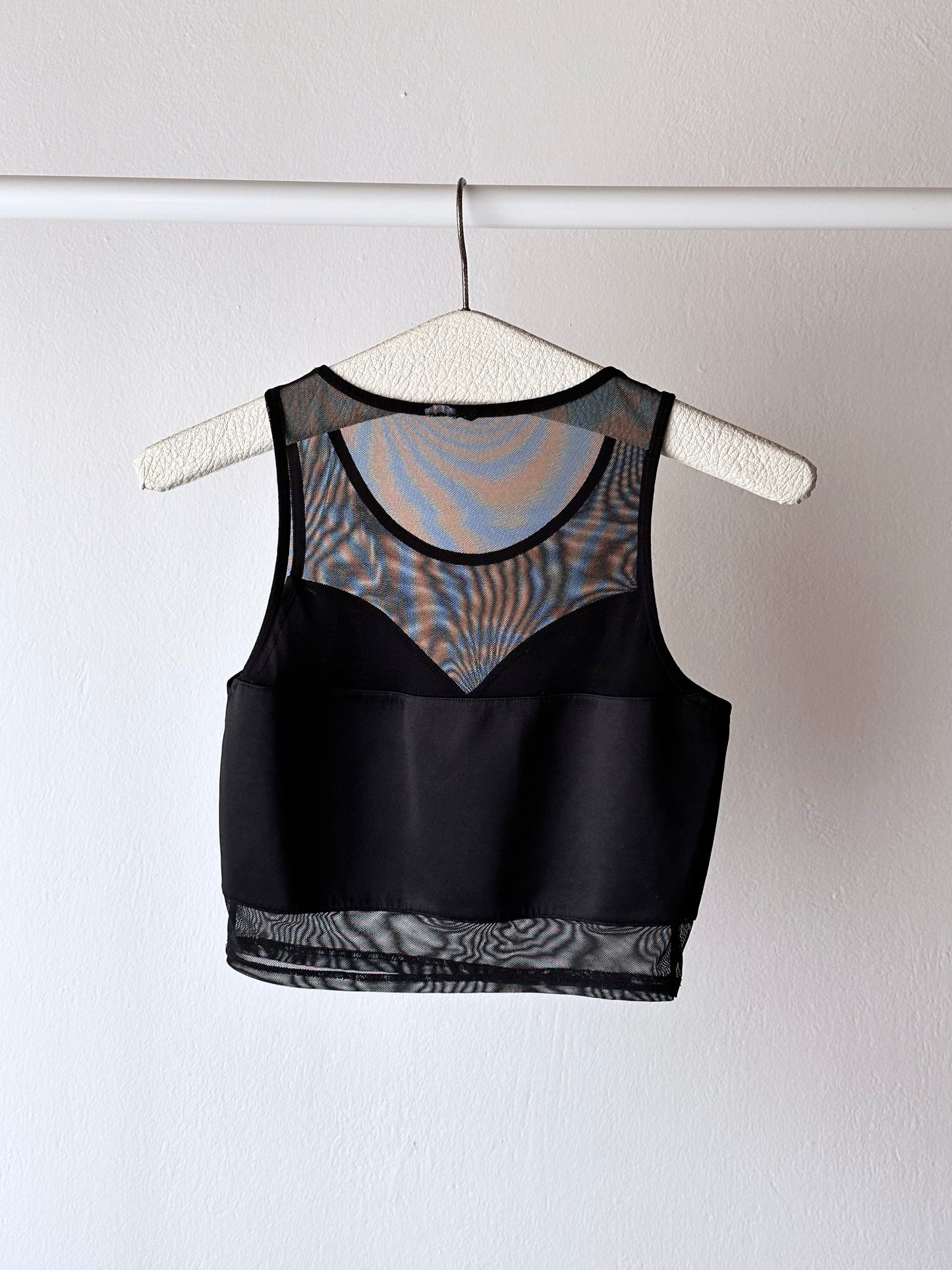 black mesh tank