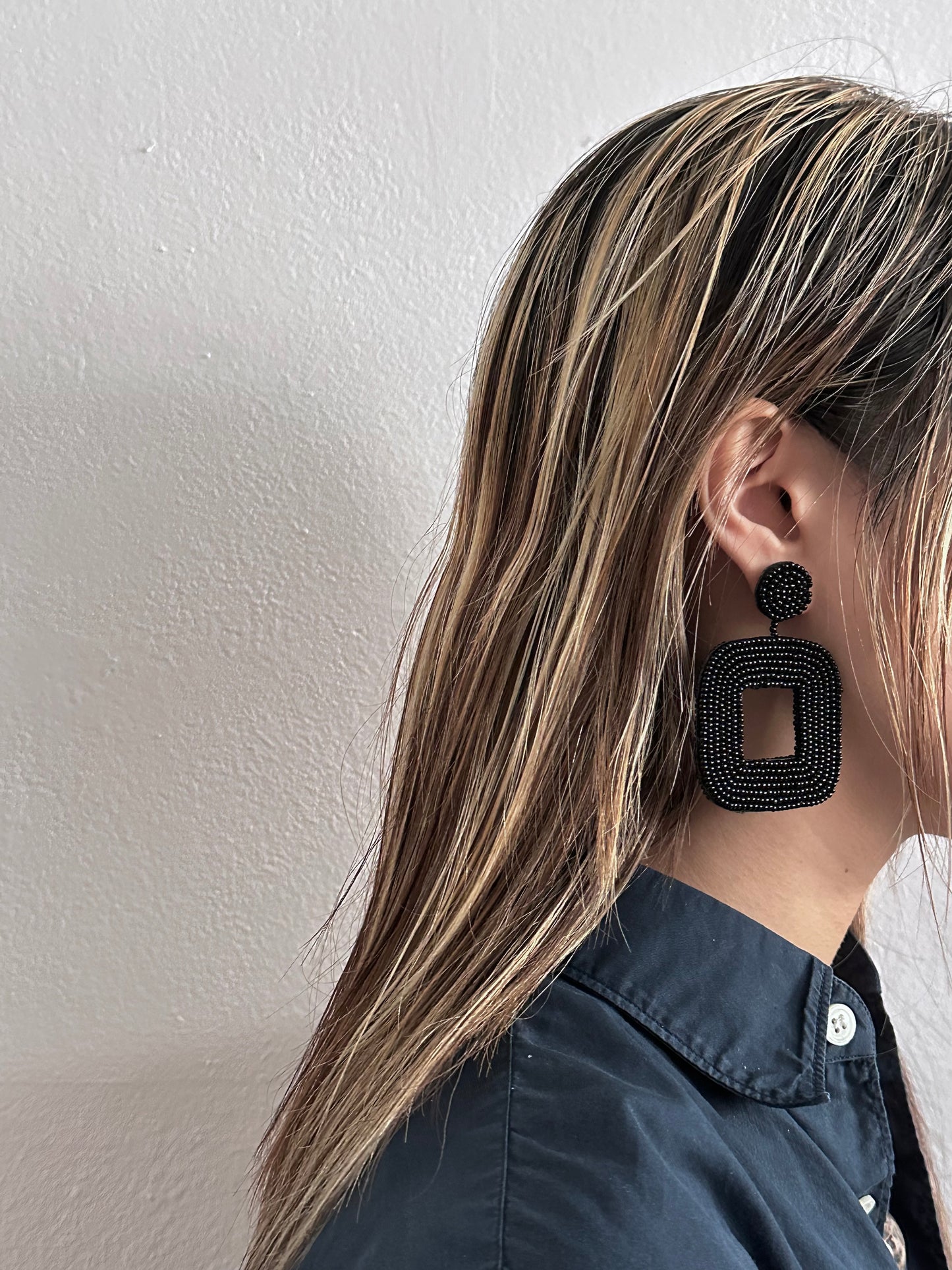 handmade black beads earrings