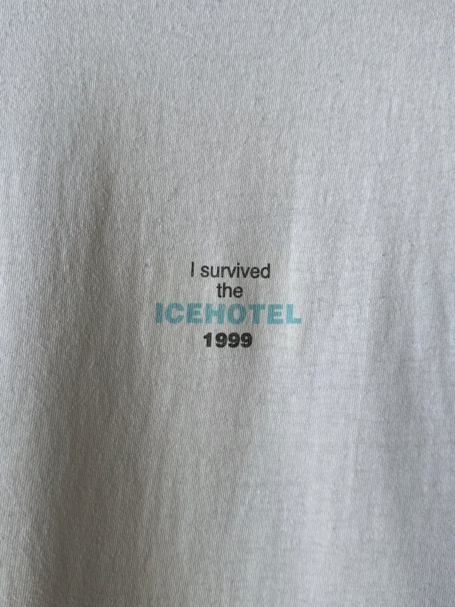1999 ICE HOTEL - L