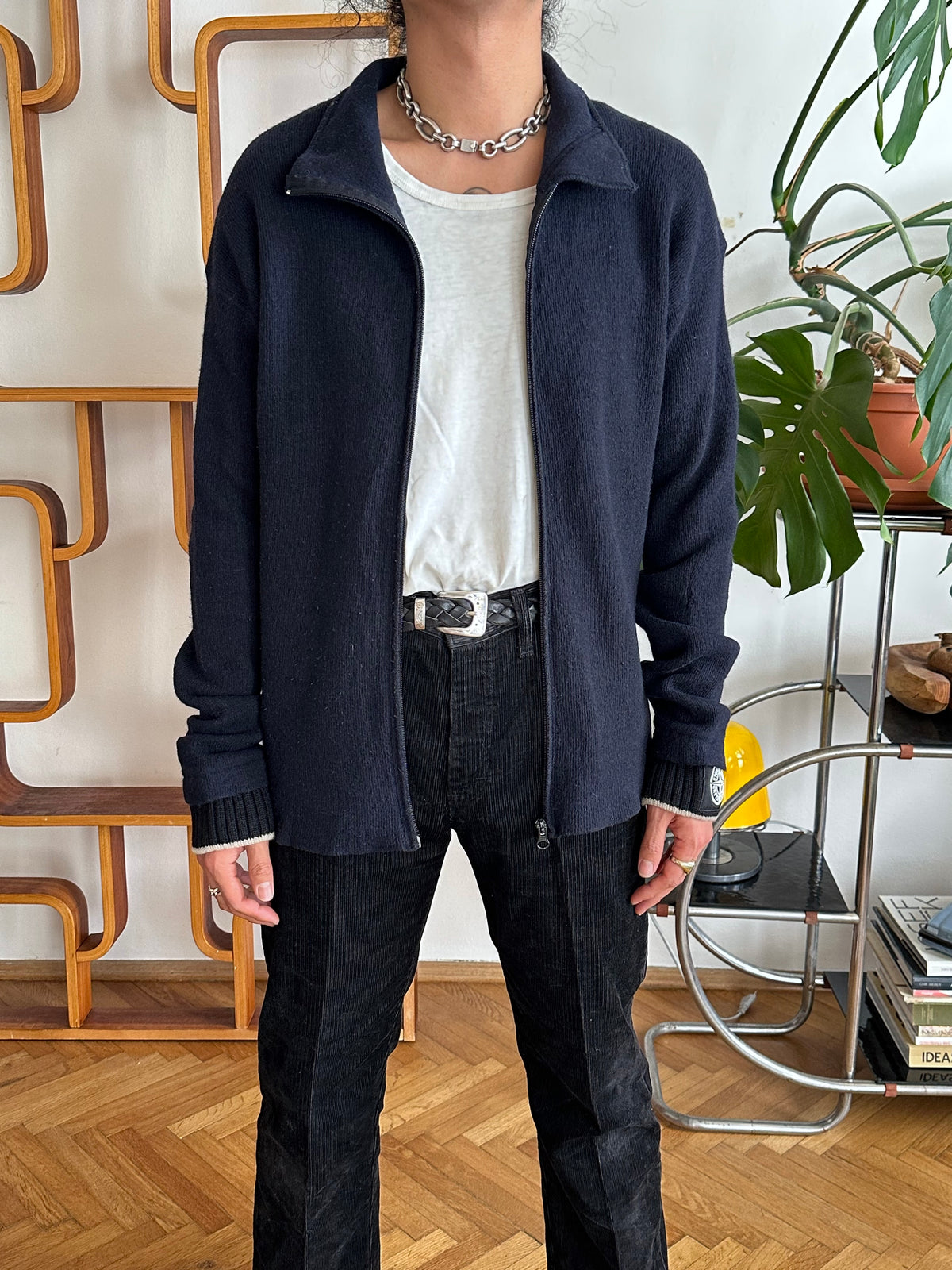 Stone Island ストーンアイランド Massimo Osti Wool Jumper ウール ニット セータ 紺色 Navy Toto Praha Vintage clothing shop Antique shop 古着屋 プラハ Showroom appointment Prague ユーロ古着 ヨーロッパ古着 古着卸 ヴィンテージ