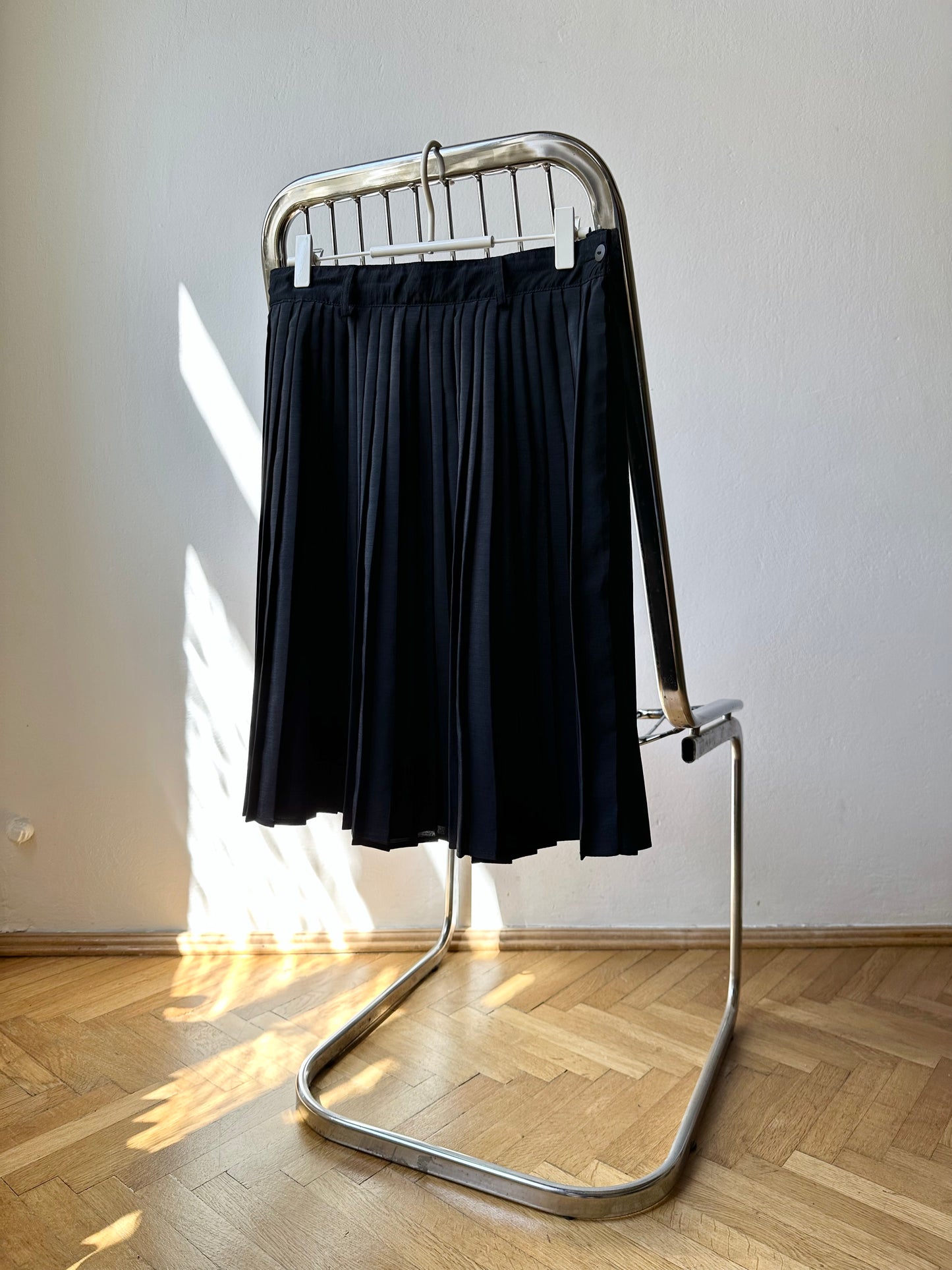 England pleated skirt