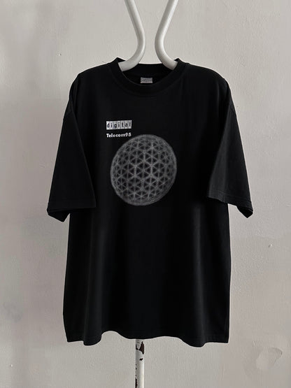 90's T-Shirt Tシャツ Vintage ヴィンテージ 90年代 TOTO Vintage clothing store 古着屋 プラハ Praha Prague Antique store アンティークショップ Black 黒