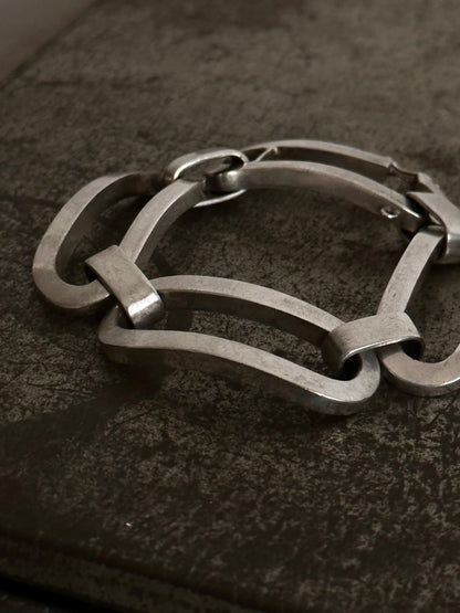 1970s France heavy oval link