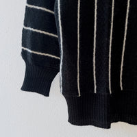 Simple striped Acryl knit