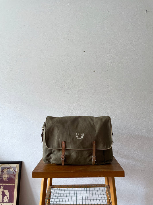 1963's Czech military hospital bag