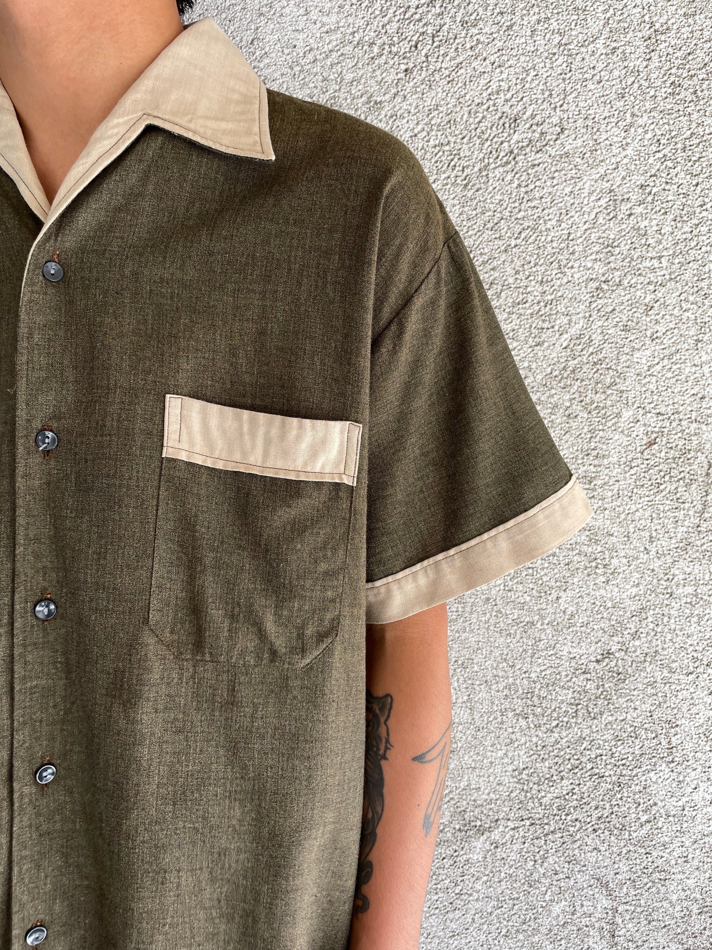 70s Open collar shirt.