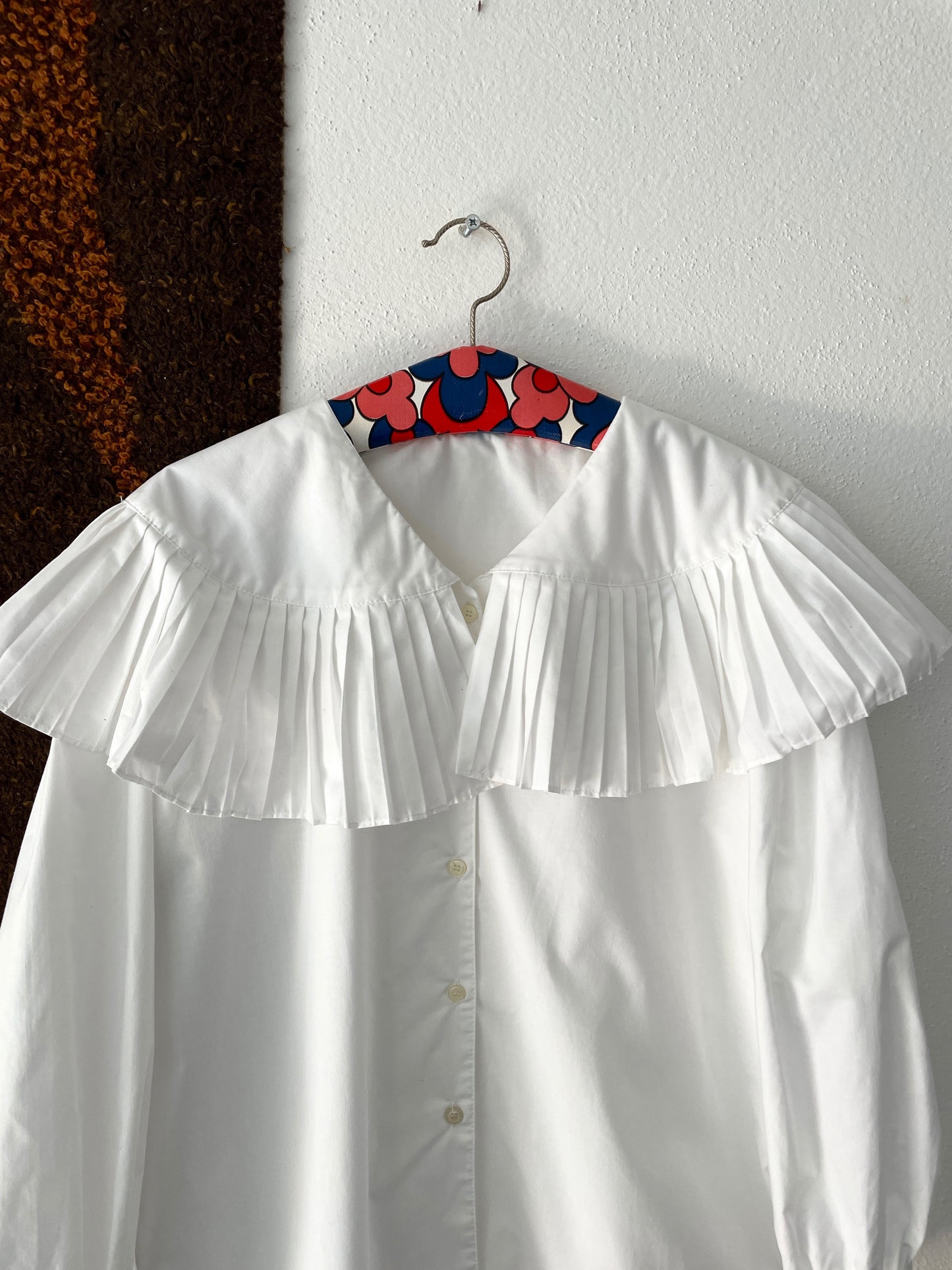 Big frill collar shirt