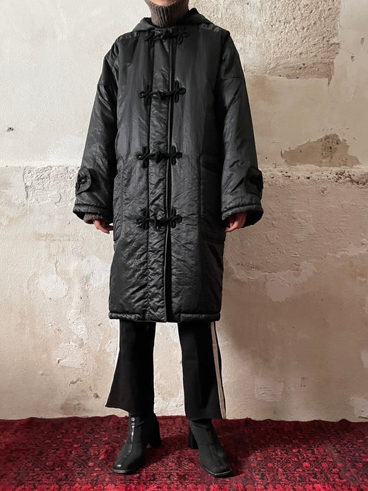 Italy black puffer coat. 1990s