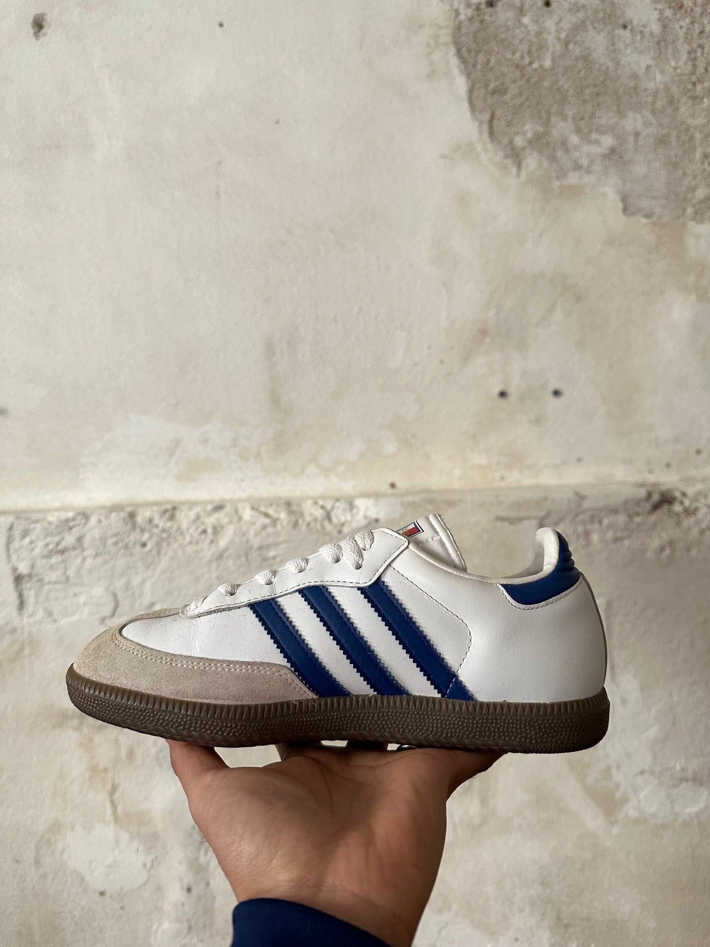 ADIDAS SAMBA ITALY. SZ 23-24cm