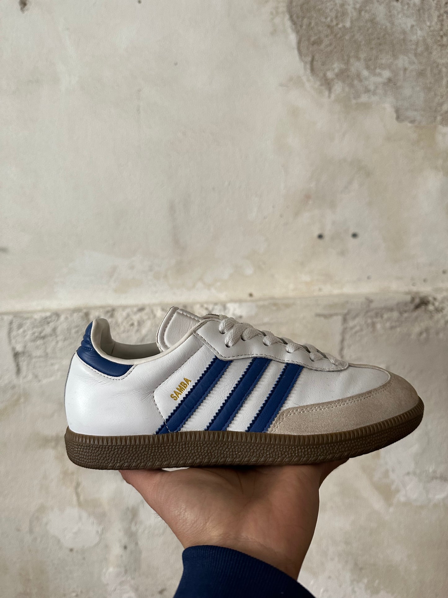 ADIDAS SAMBA ITALY. SZ 23-24cm