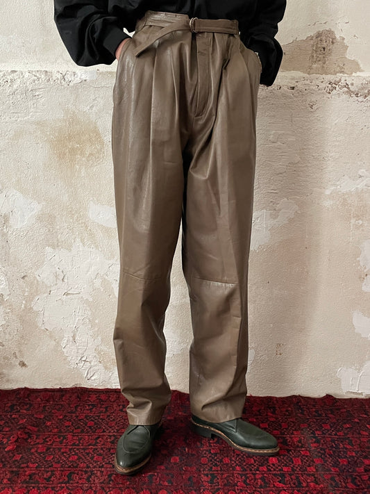 90's moca leather trouser