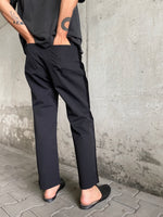 Leather switching trouser. Black.