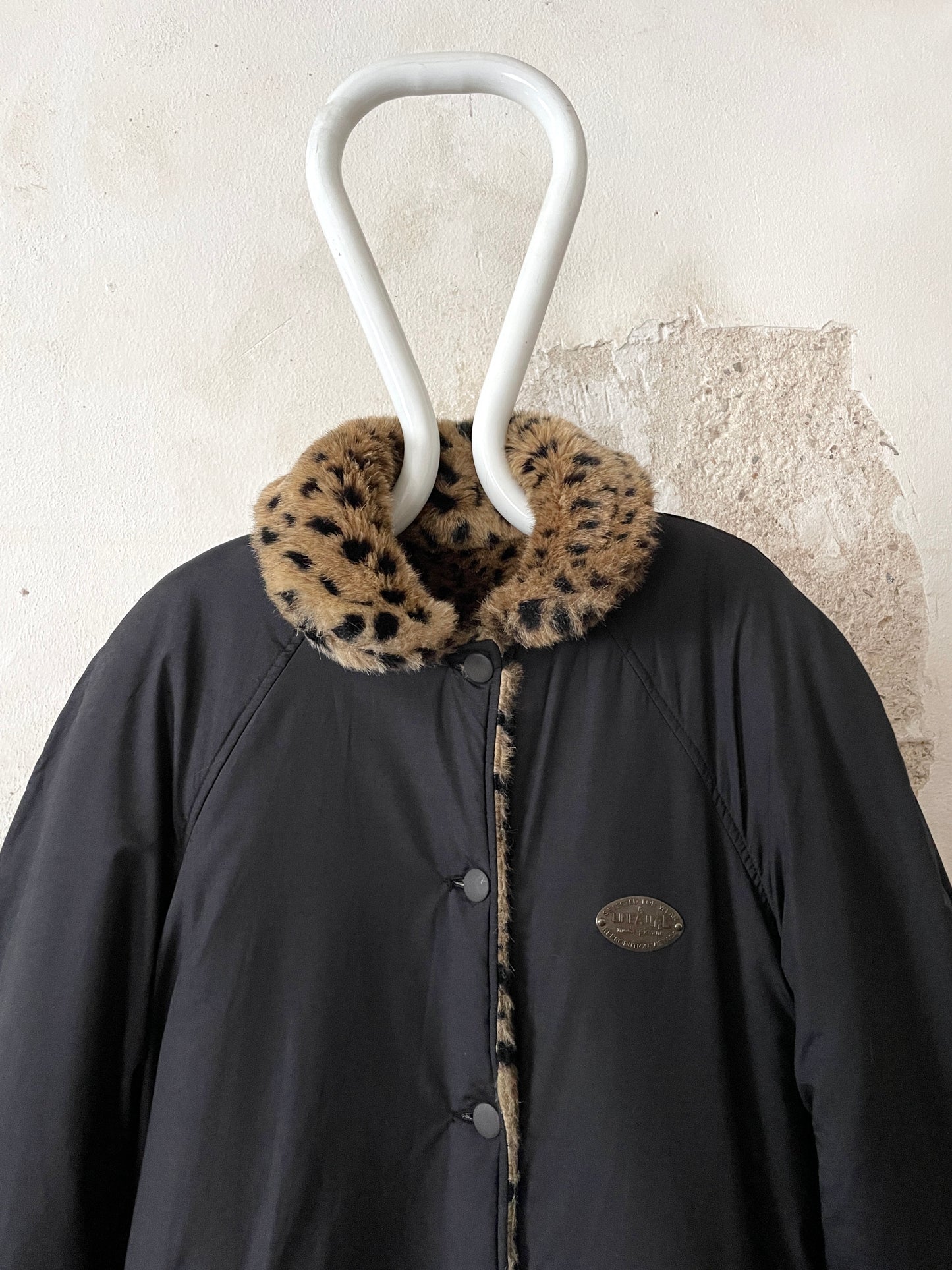 80's Italy reversible leopard fur & black cotton nylon