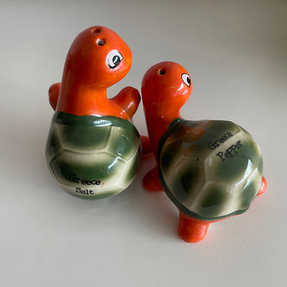 Tortoise couple salt and pepper