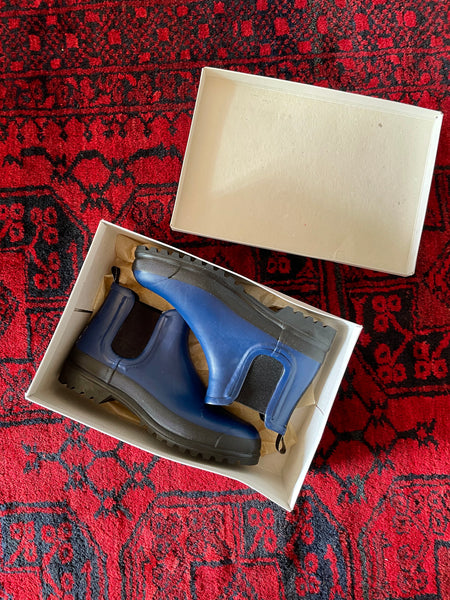 dead stock deep blue wellington boot