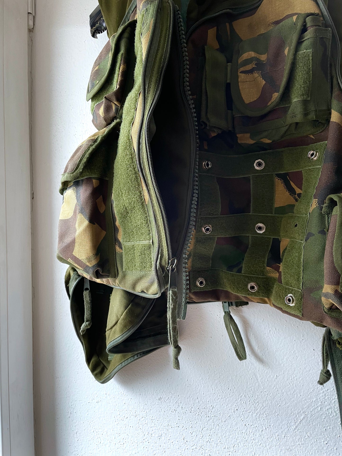 90s uk military afv crew vest