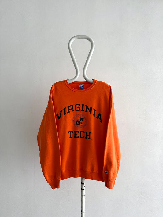 90s Champion sweat shirt.