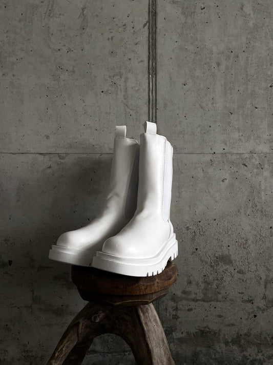 solid white middle boots