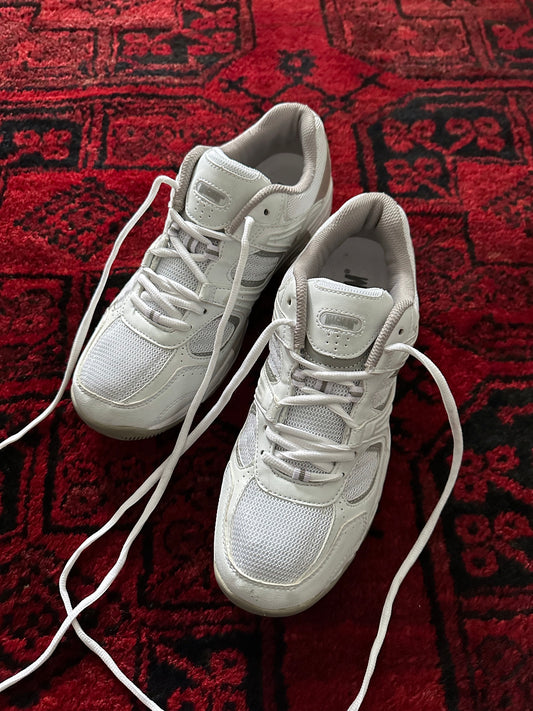 British army training shoes.Sz us10/eu43/uk9