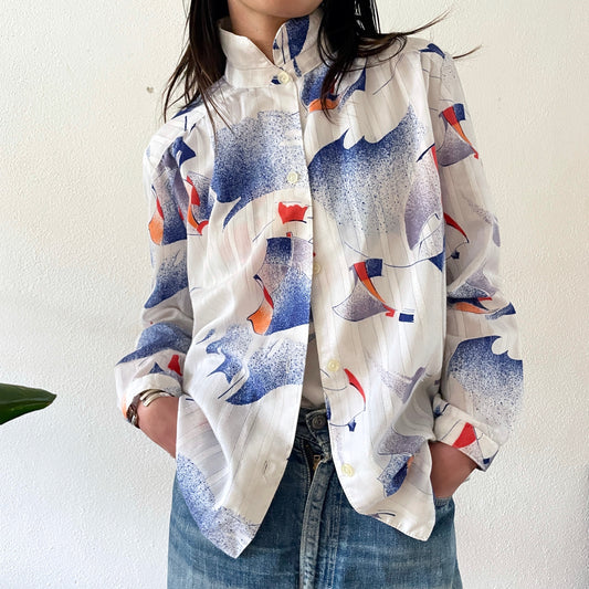 cool pattern blouse