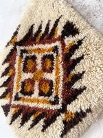 80's square rug tapestry