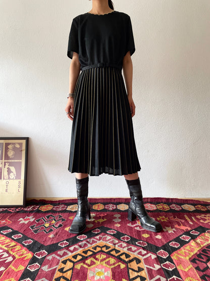 70-80's Black Gold pleated dress, made in England