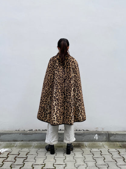 1980s leopard reversible cape