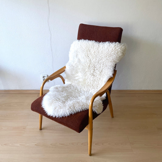 White mouton rug , Germany sheep skin