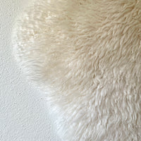 White mouton rug , Germany sheep skin