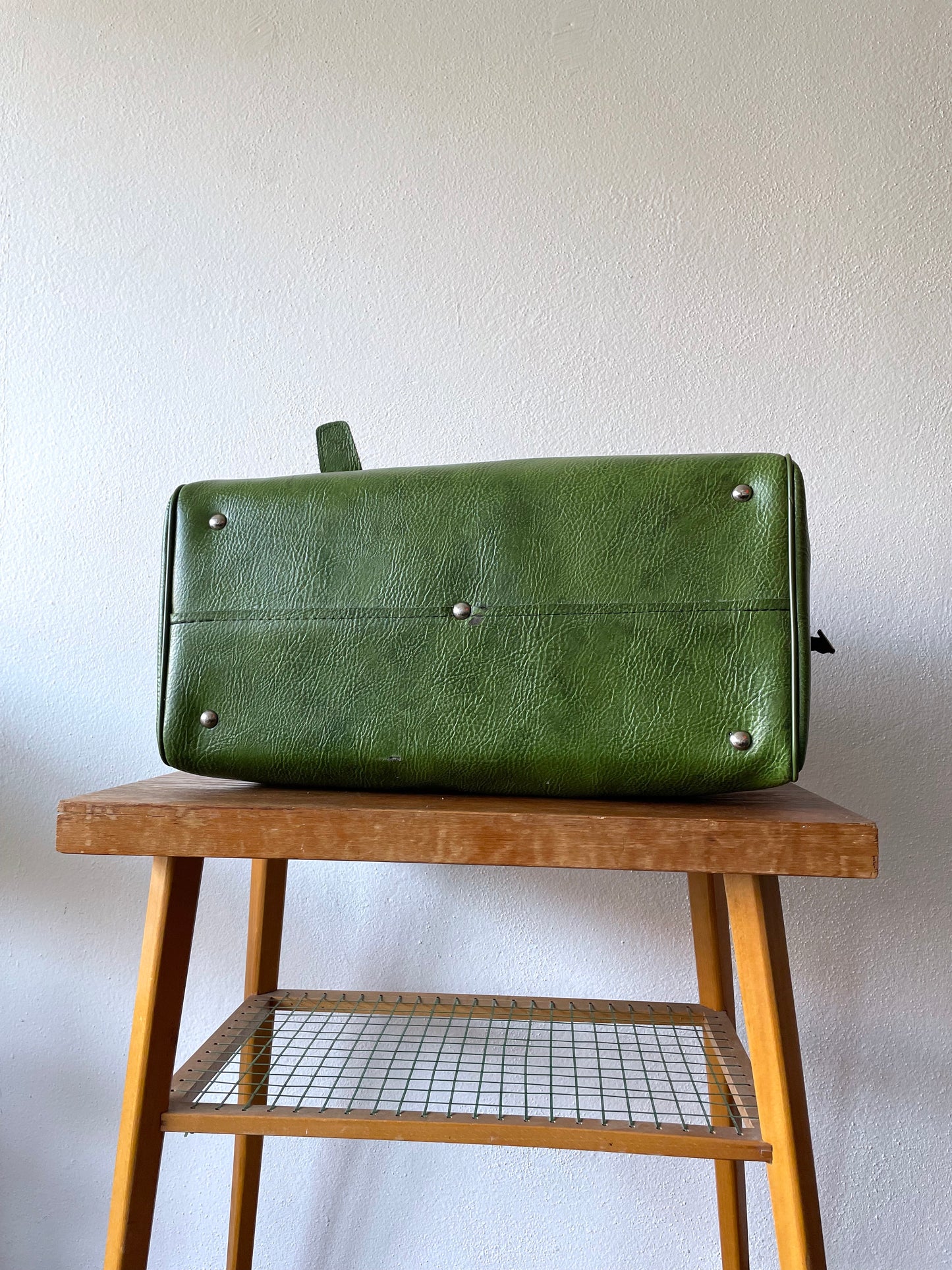 70's green leather travel bag