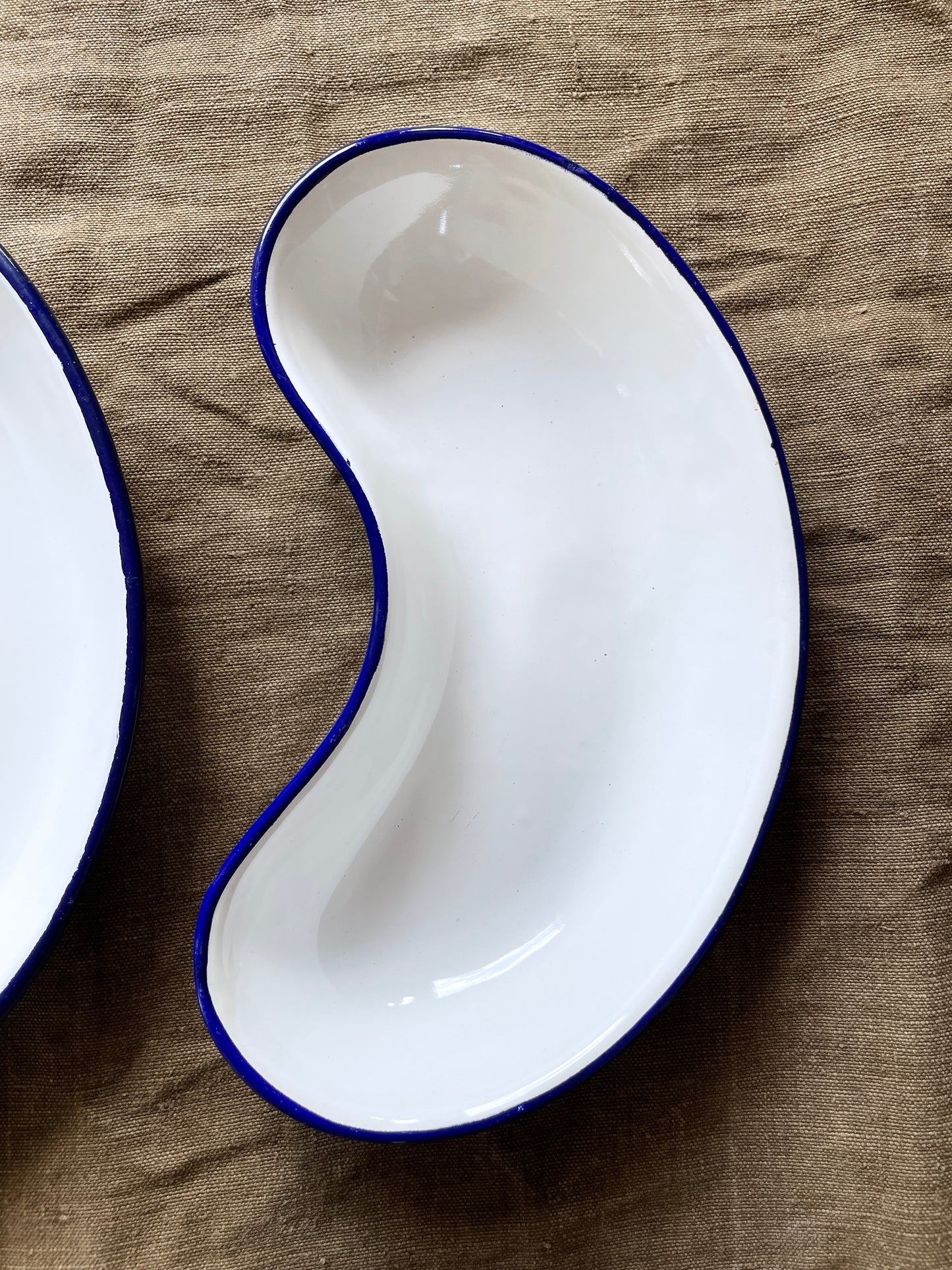 Czechoslovakia military enamel medical tray 3pc - A