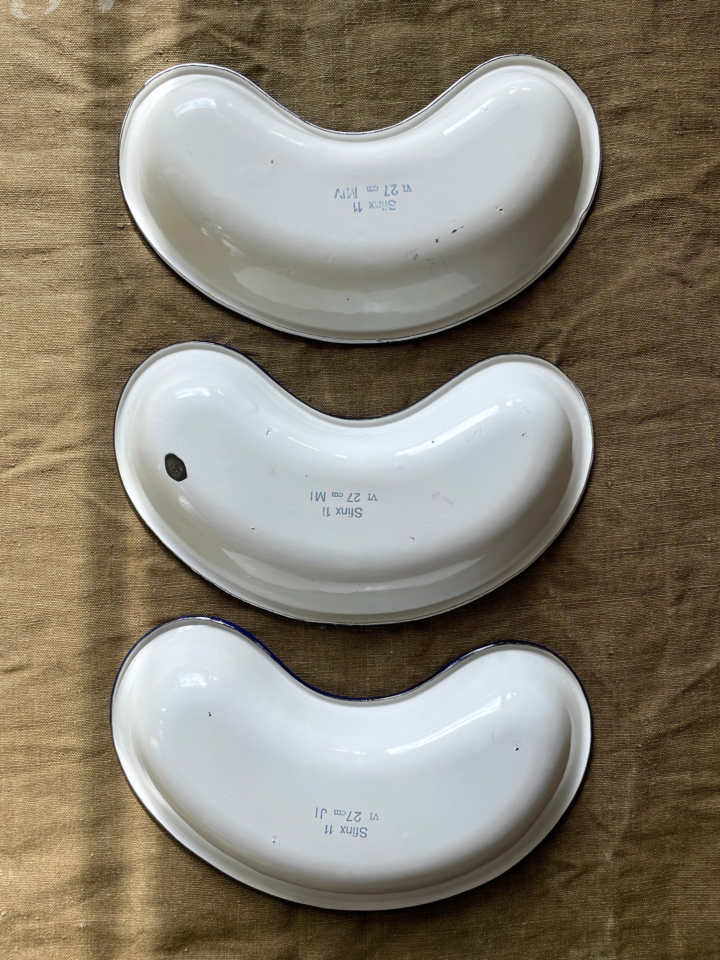 Czechoslovakia military enamel medical tray 3pc - B