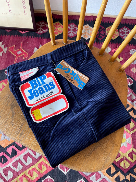 Vintage navy cords , dead stock BiP jeans