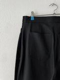 Leather switching trouser. Black.