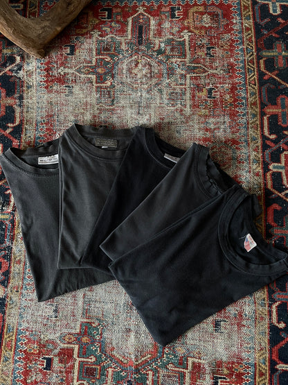 Old Black tee's 5p set.