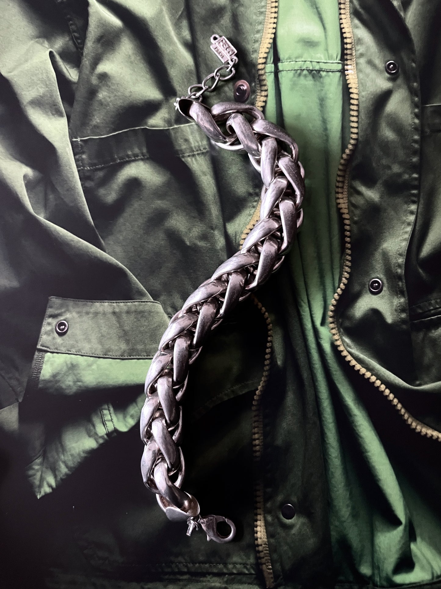 90's French chain bracelet