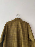 70's Dead stock Cotton shirt. Super nice color and pattern.