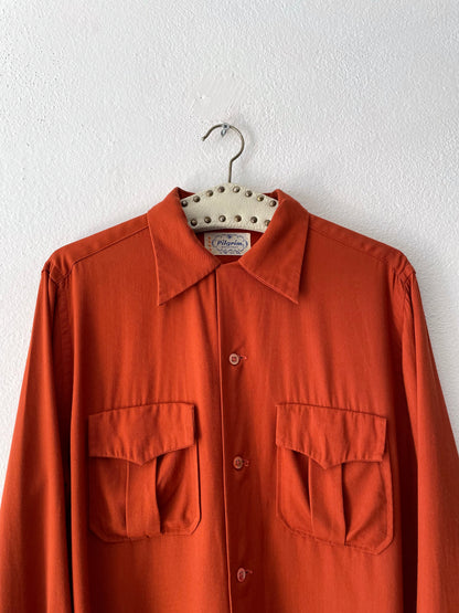 1950s Beautiful rayon shirt.