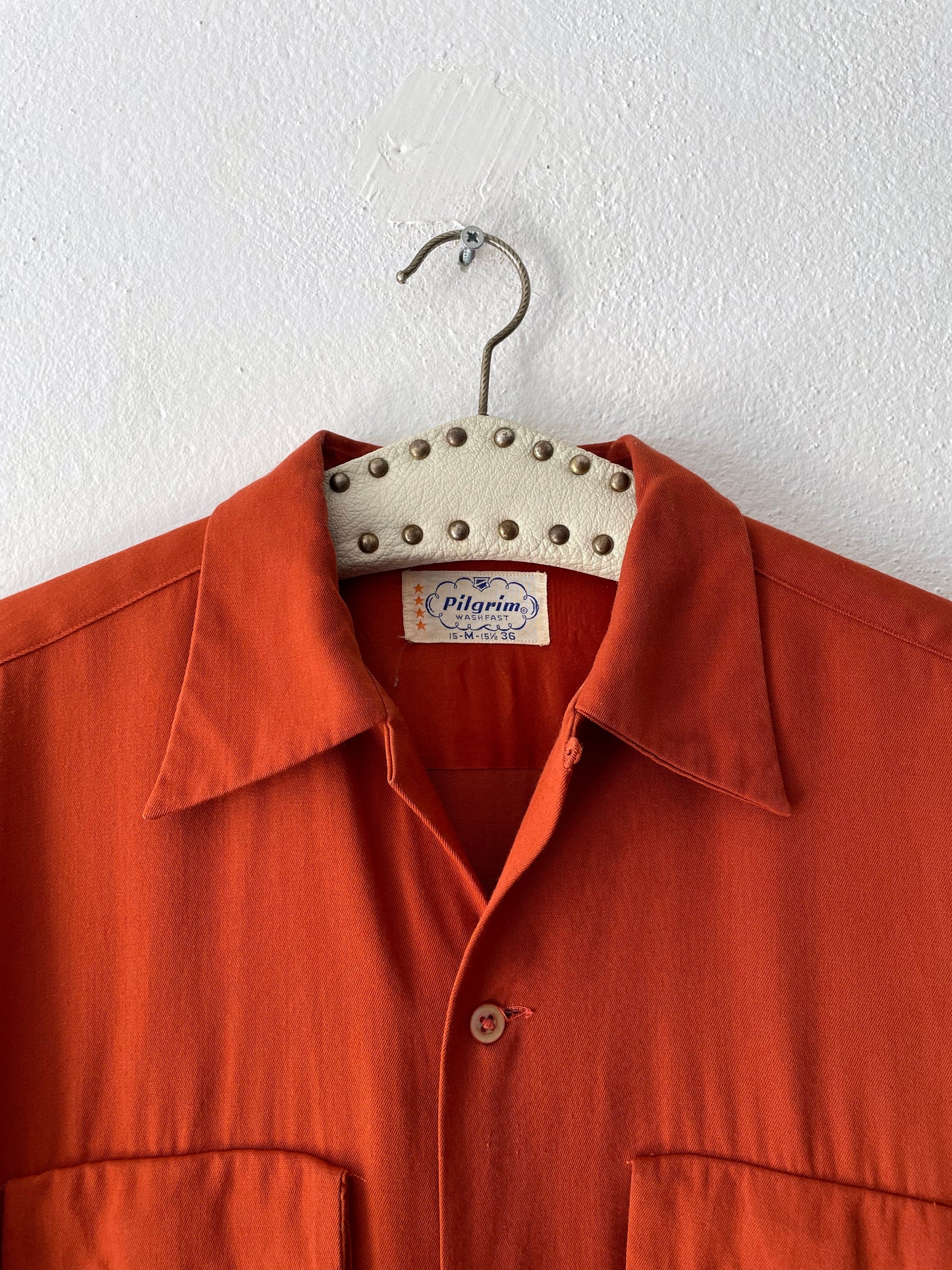 1950s Beautiful rayon shirt.