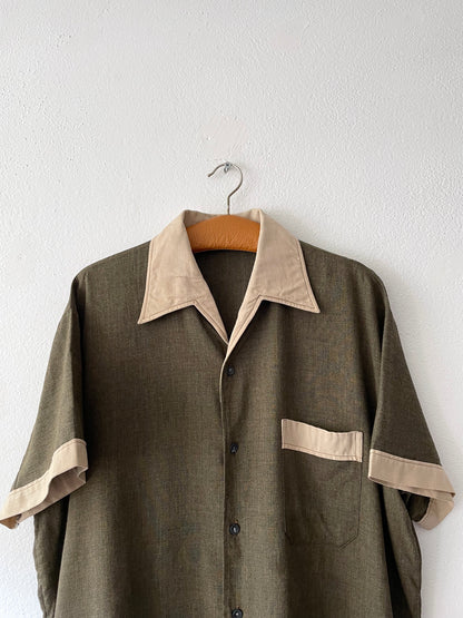 70s Open collar shirt.